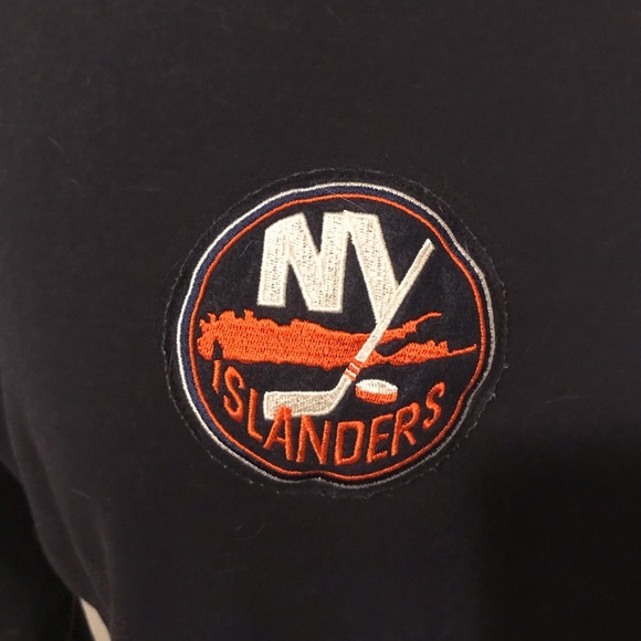 New York islanders embroidered long sleeve - Picture 2 of 4